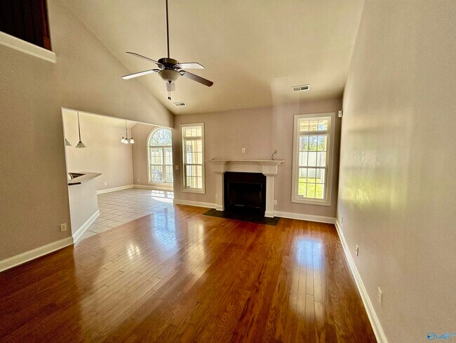 Building Photo - 2031 Blake Bottom Rd NW