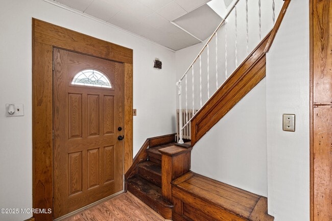 Building Photo - 56 Ford Ave