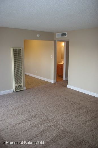 Building Photo - 1505 Cheatham Ave
