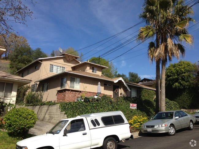 Building Photo - 1807 Bara Rd