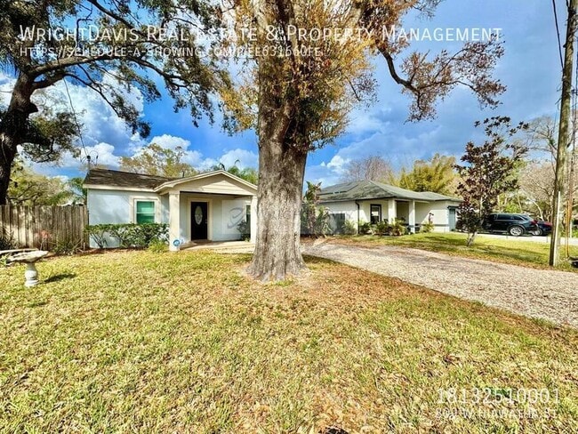 Building Photo - 809 W Hiawatha St