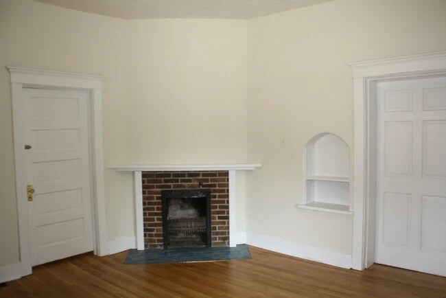 Foto del edificio - 503 E Smith Ave