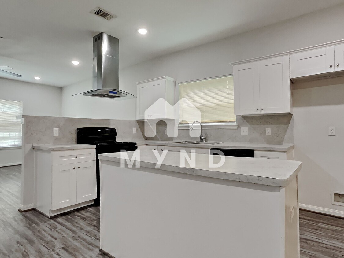 4510 Mayflower St Unit A Condo for Rent in Houston, TX