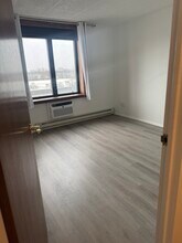 Building Photo - 9074 Terrace Dr