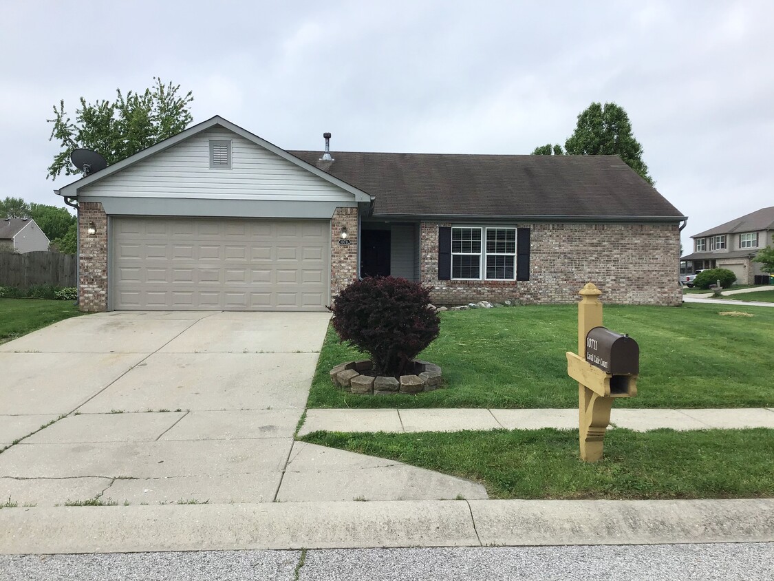 Primary Photo - 10711 Caval Cade Ct