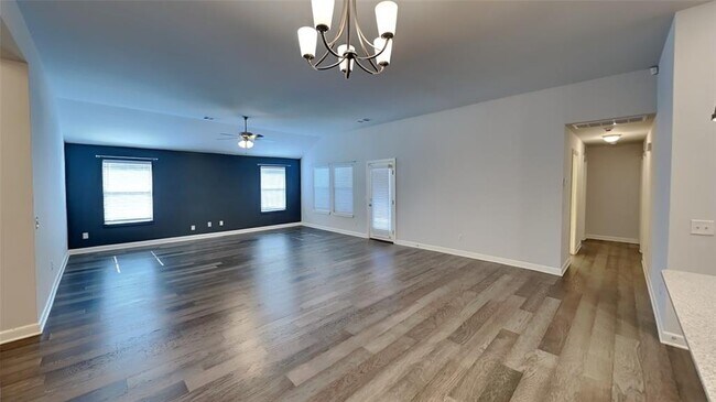 Foto del edificio - 457 Compass Dr