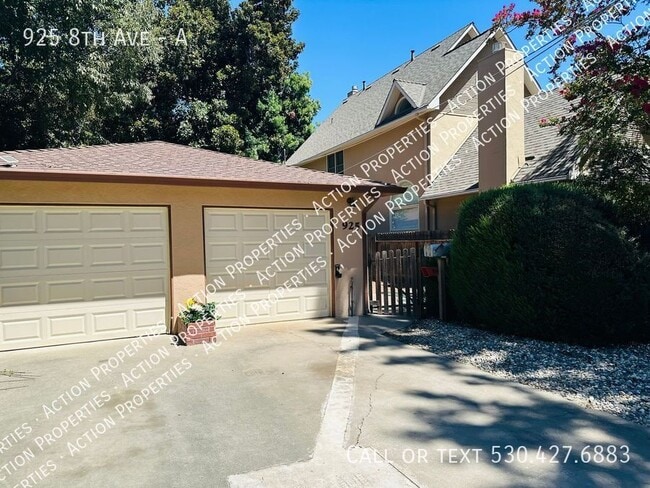 Building Photo - 925 8th Ave