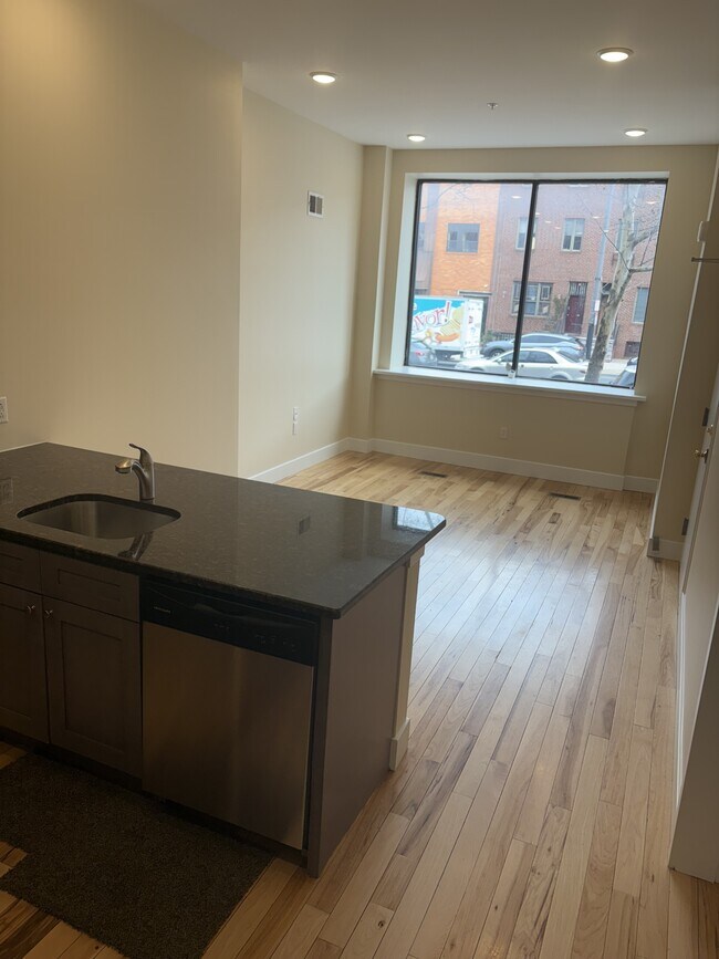 Foto del edificio - 1624 S Broad St