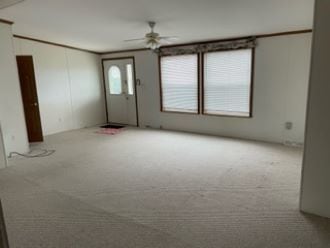 Foto del edificio - 4909 N Old Hwy 41