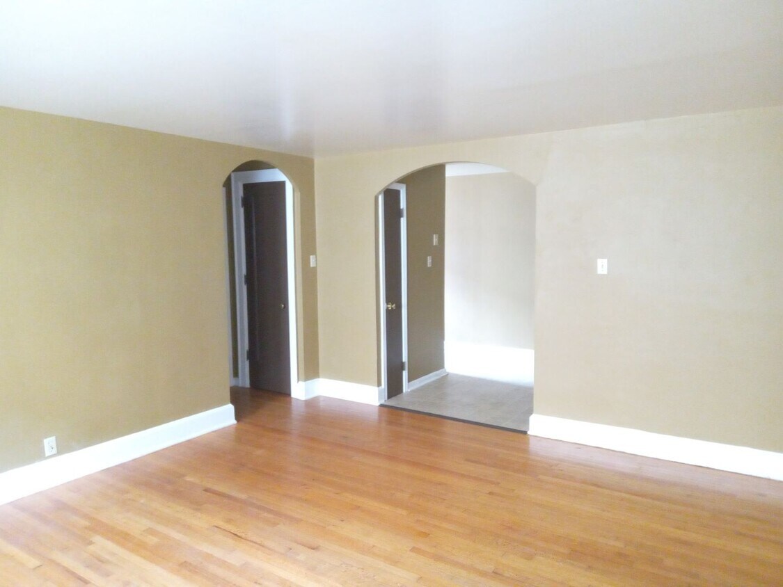 Foto principal - 212 N 6th St