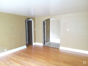 Building Photo - 212 N 6th St