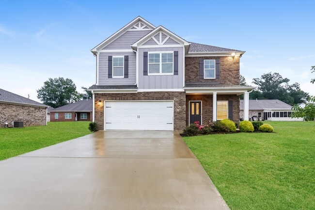 Building Photo - 5516 Bridle Way