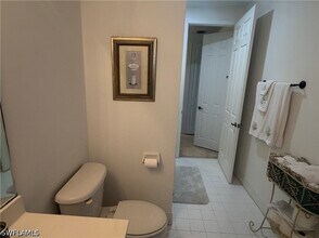 Building Photo - 1305 Mariposa Cir