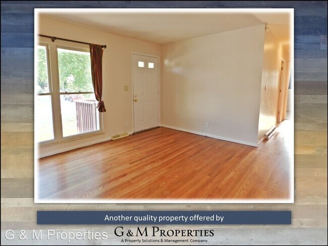 Building Photo - 3 br, 1 bath House - 13 Ambassador Dr.