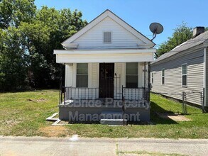Building Photo - 1836 Greene St