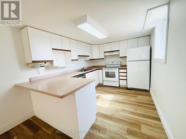 Building Photo - 63 Taylorwood Rd