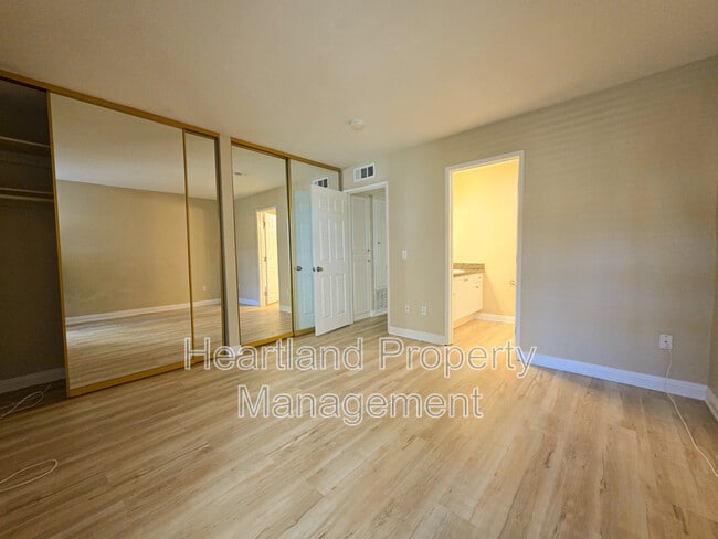 Building Photo - 17119 W Bernardo Dr
