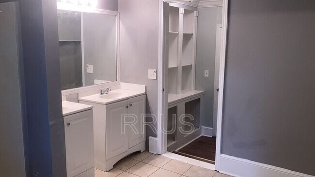 Foto del edificio - 2364 Brackett St SW