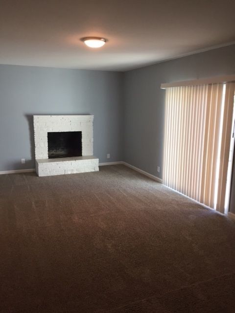 Building Photo - 2618 Buttonwillow Avenue