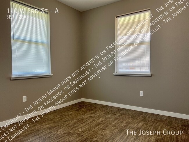 Foto del edificio - 110 W 3rd St