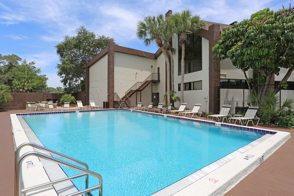 Copeland Village Apartments Tampa