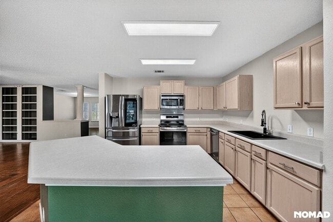 Building Photo - 4504 Moose Dr