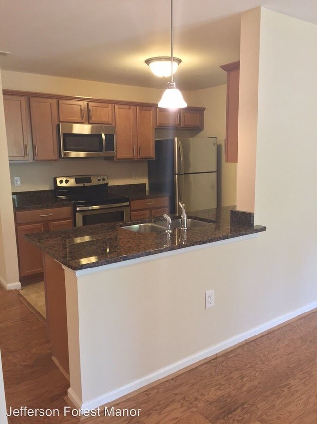 Foto del edificio - 1084-1085 Madison View Dr