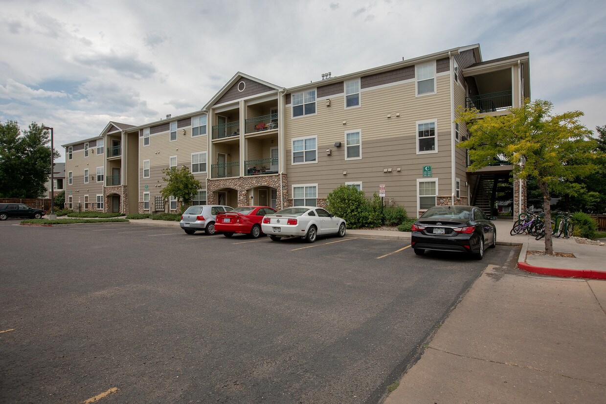 Primary Photo - 2226 W Elizabeth St