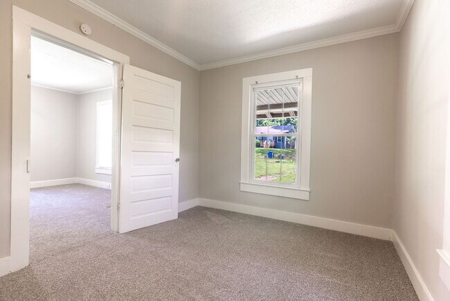 Foto del edificio - Recently Updated and Move-In Ready!