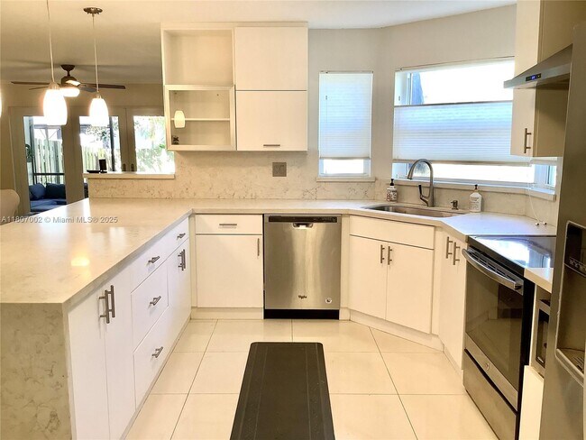 Foto del edificio - 3581 Simms St