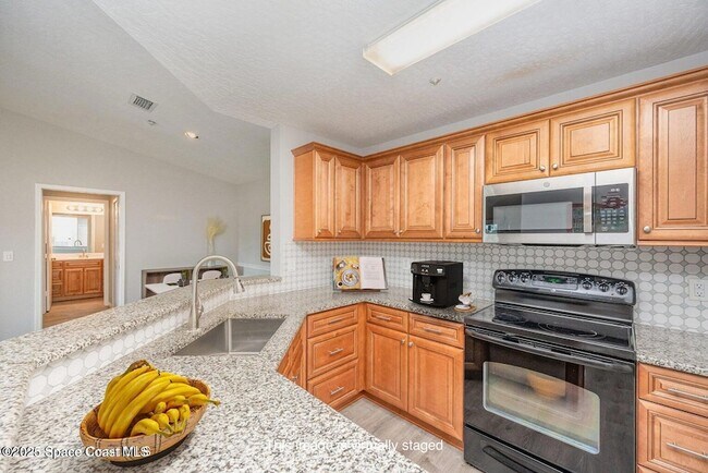 Foto del edificio - 7667 N Wickham Rd