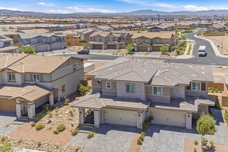 Building Photo - 913 Cadence Vw Wy