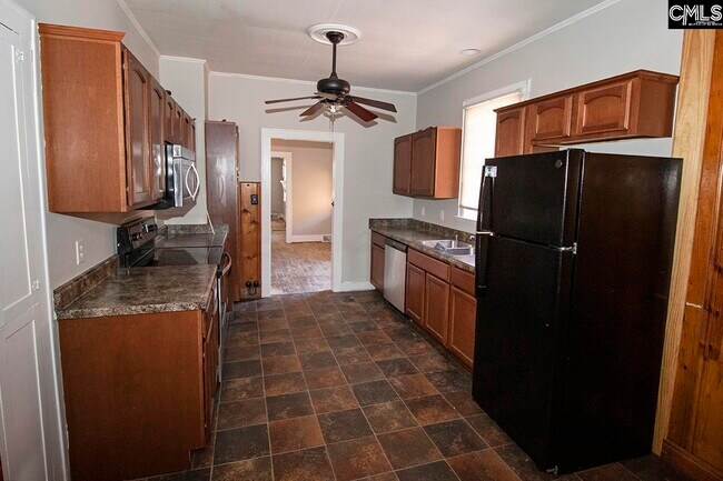 Building Photo - 2729 Cypress St
