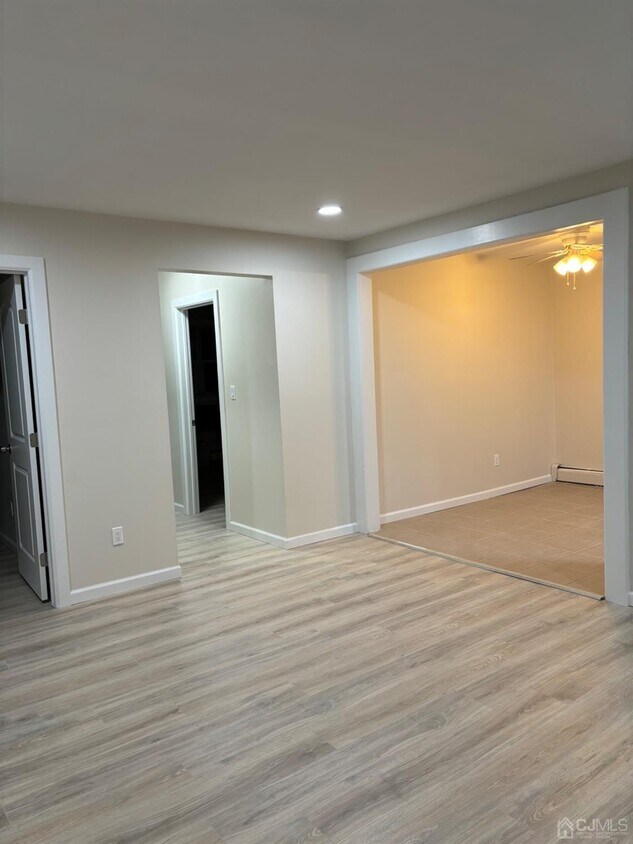 289 Main St Unit 4H, Spotswood, NJ 08884 Condo for Rent in Spotswood