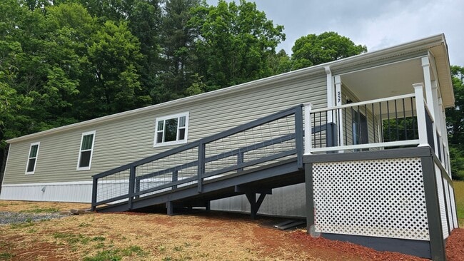 Building Photo - 557 Monteith Branch Rd