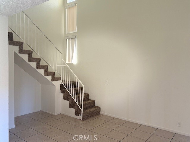 Foto del edificio - 51080 Eisenhower Dr