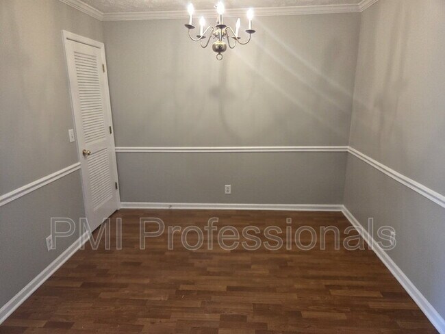 Foto del edificio - 2050 Nashboro Blvd