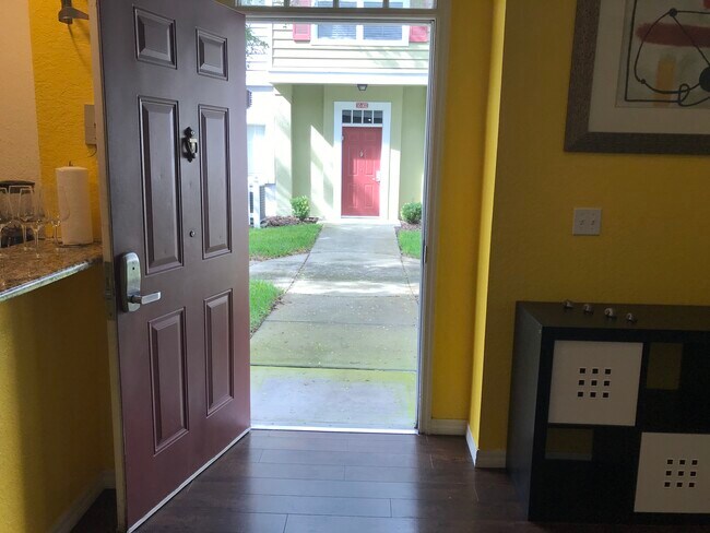 Building Photo - 2618 Lodi Cir