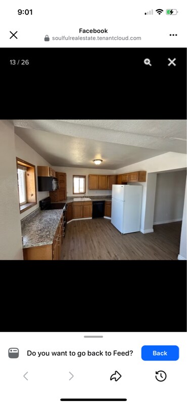 Foto del edificio - 353 N Raynolds Ave