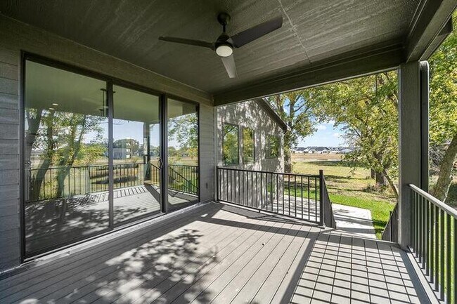 Foto del edificio - 70 NW Wilder Ct