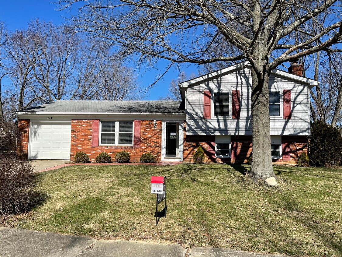 Primary Photo - 644 Thistle Ave