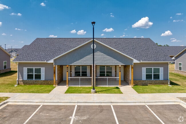 Building Photo - Gatesville Trails