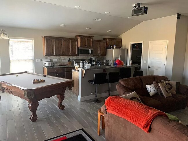 Foto del edificio - Beautiful Orchard Park Home!