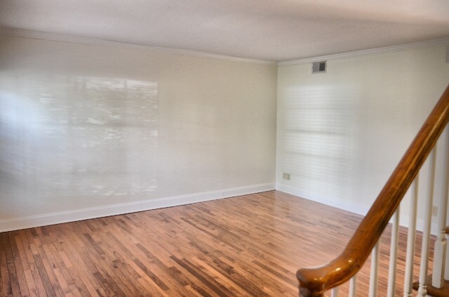 Building Photo - Avail Aug 2024 - Beautiful 2 Bedroom, 1.5 ...