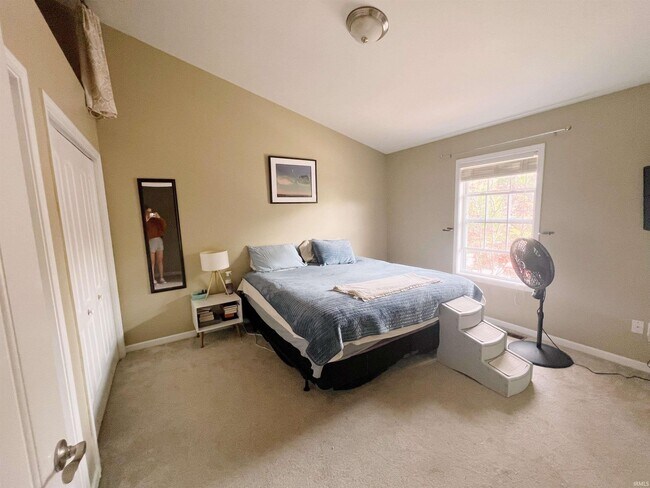 Foto del edificio - 1250 W Adams Hill Cir