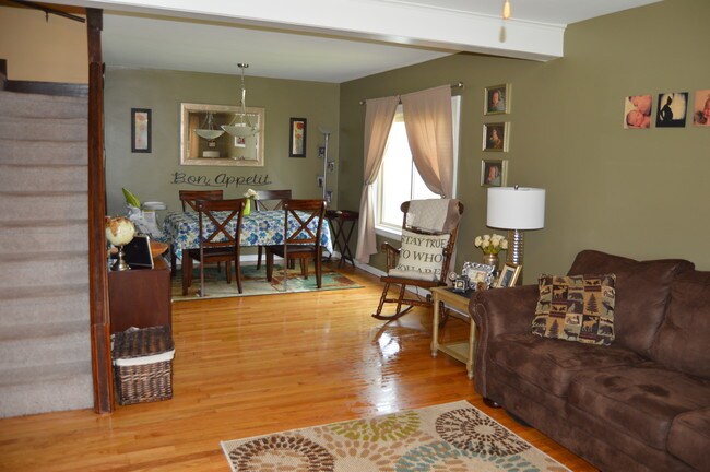 Building Photo - 1202 Paul Ave