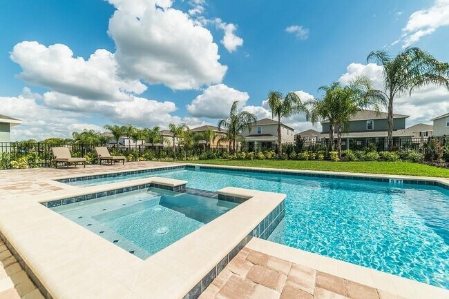 Foto del edificio - 7733 Fairfax Dr