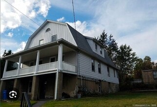 Building Photo - 140 Bradley Ave