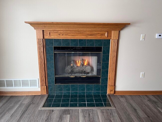 Foto del edificio - 280 S Lar-Ann St