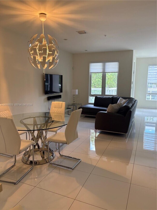 Foto del edificio - 10220 NW 63rd Ter